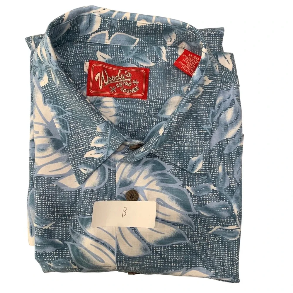 Woody's Retro Lounge Mens XL Hawaiian Shirt Blue‎ Floral Tropical Button Up